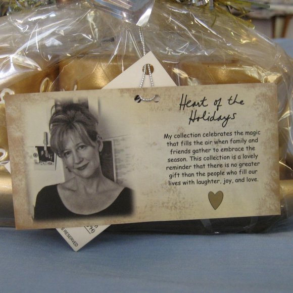 *RARE* Sandra Magsamen Decorative Holiday Candle Set - Picture 3 of 6